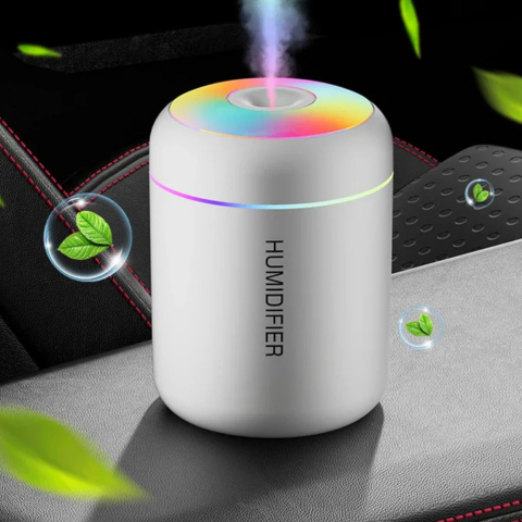 LED Aromadiffuser – Elegans och Fräschör i Bilen