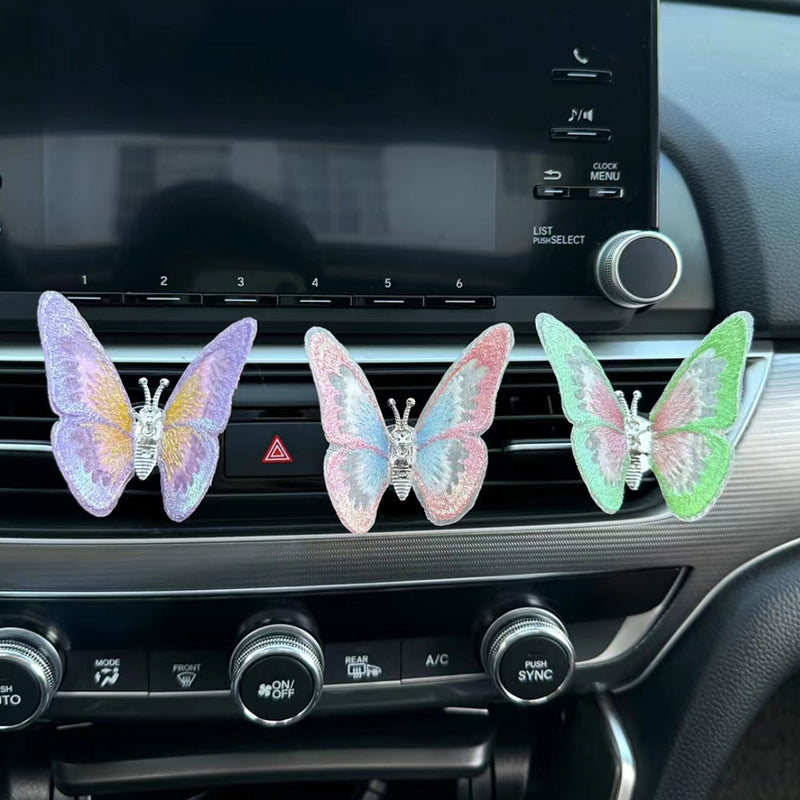 Voňavý klip motýl pro auto – elegance a svěžest na palubě 