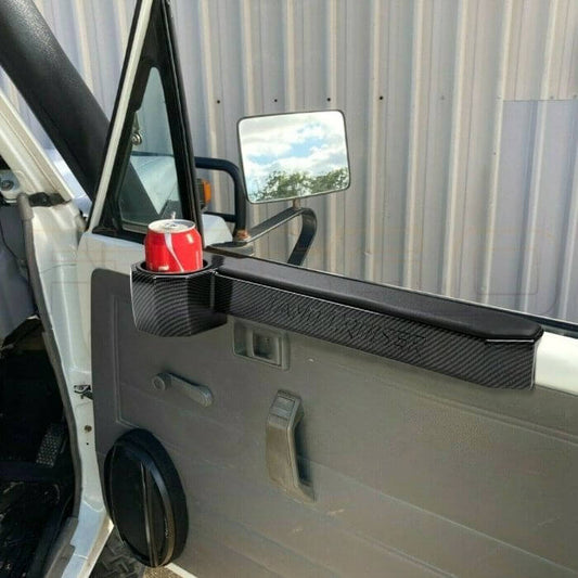 Keskikonsolin järjestäjä Toyota Land Cruiser 70:lle — Kätevä ja järjestelmällinen säilytys 